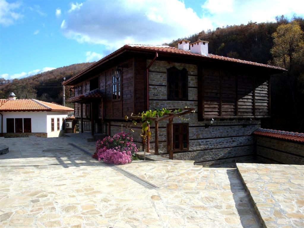 Voevodski Eco Complex Guest house Katunishte